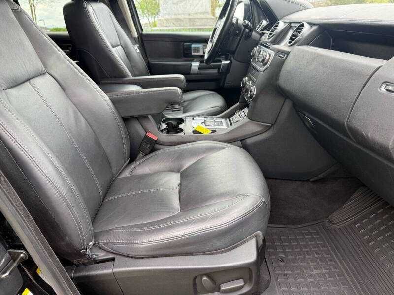 2016 Land Rover LR4