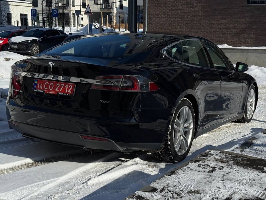 2015 Tesla model S 70D