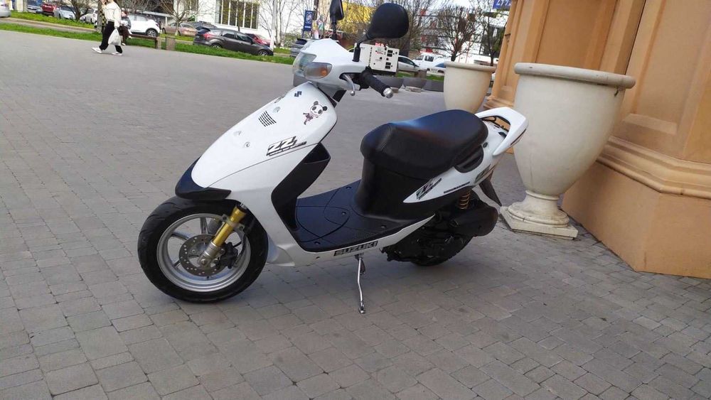 SUZUKI ZZ ,"Inch up sport"