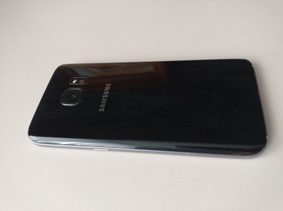 Samsung Galaxy S7. 4GB / 32GB 4G (LTE) czarny