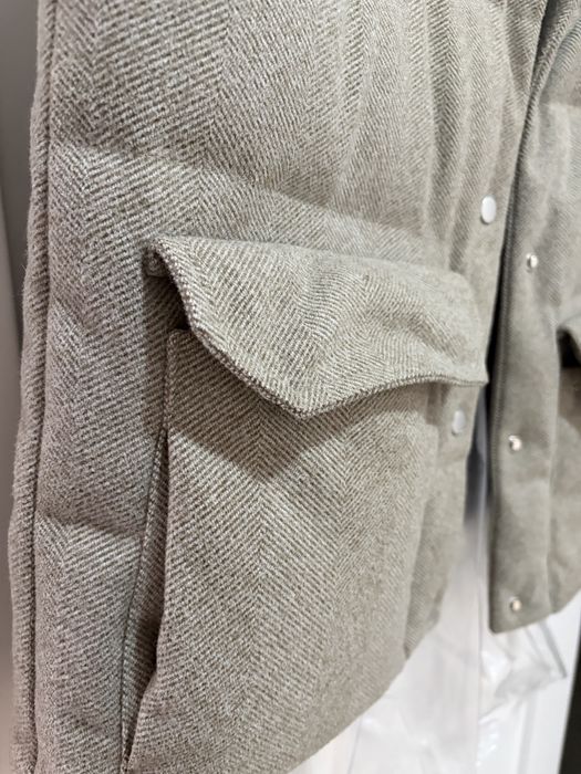 Жилетка жіноча розмір М бежева кашемір