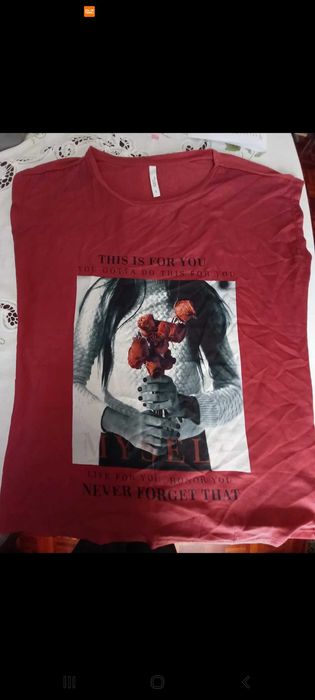 T-shirt vermelha com estampado à frente -S- Tiffosi