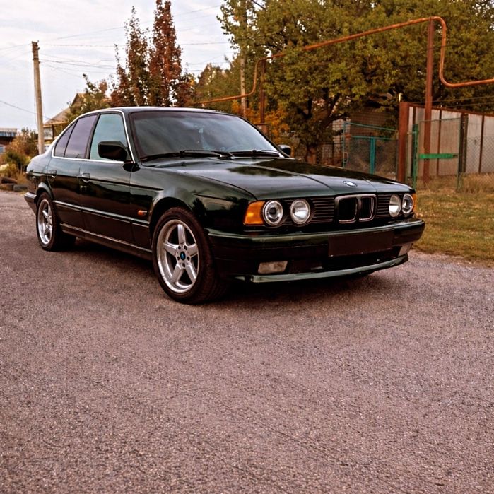 Продаж бмв е34 535