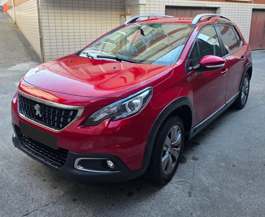 Peugeot 2008 1.2 PureTech Allure