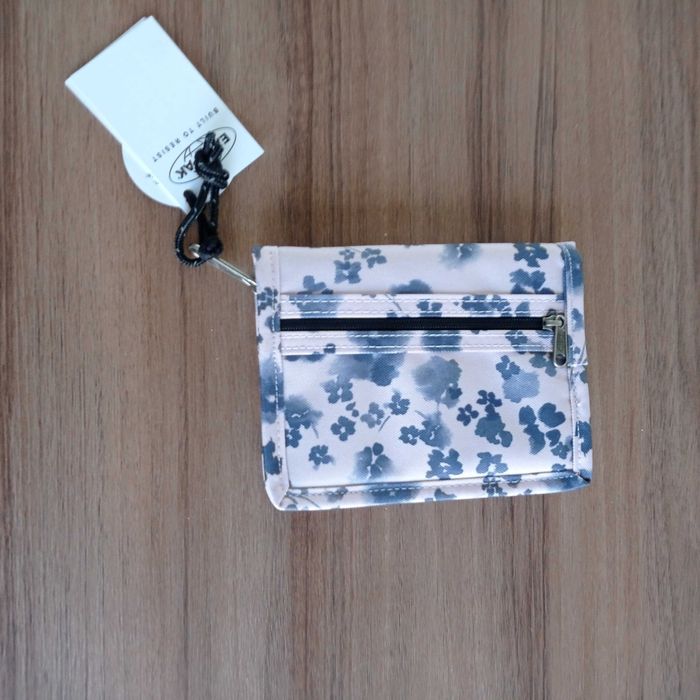Carteira Eastpak