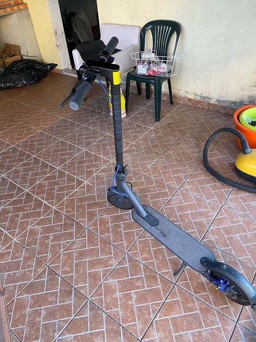 Reparação de trotinetes e bicicletas elétricas