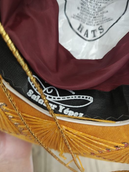 Piękny kapelusz salzar yepez sombrero