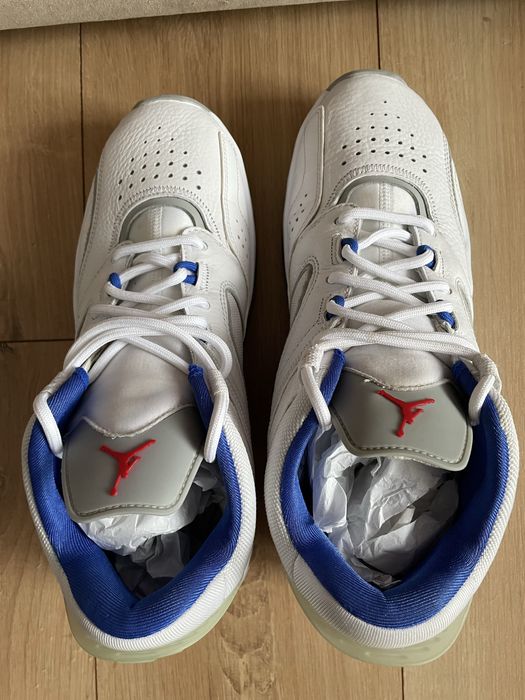 Jordan 2700 Point lane. roz. 42,5