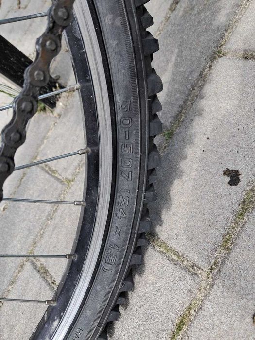 Rower dziecięcy 24 cale – amortyzator, 18 biegów, dobry stan