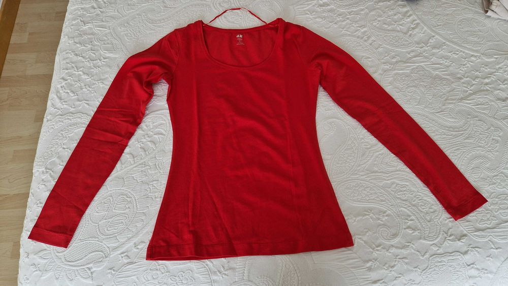 Camisola vermelha gola redonda, H&M, tamanho S, nova