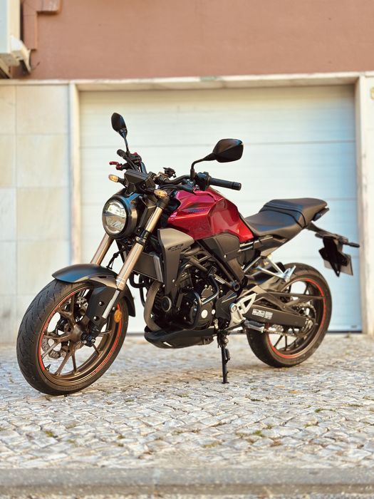 Honda CB300R de 2021 - NOVA!