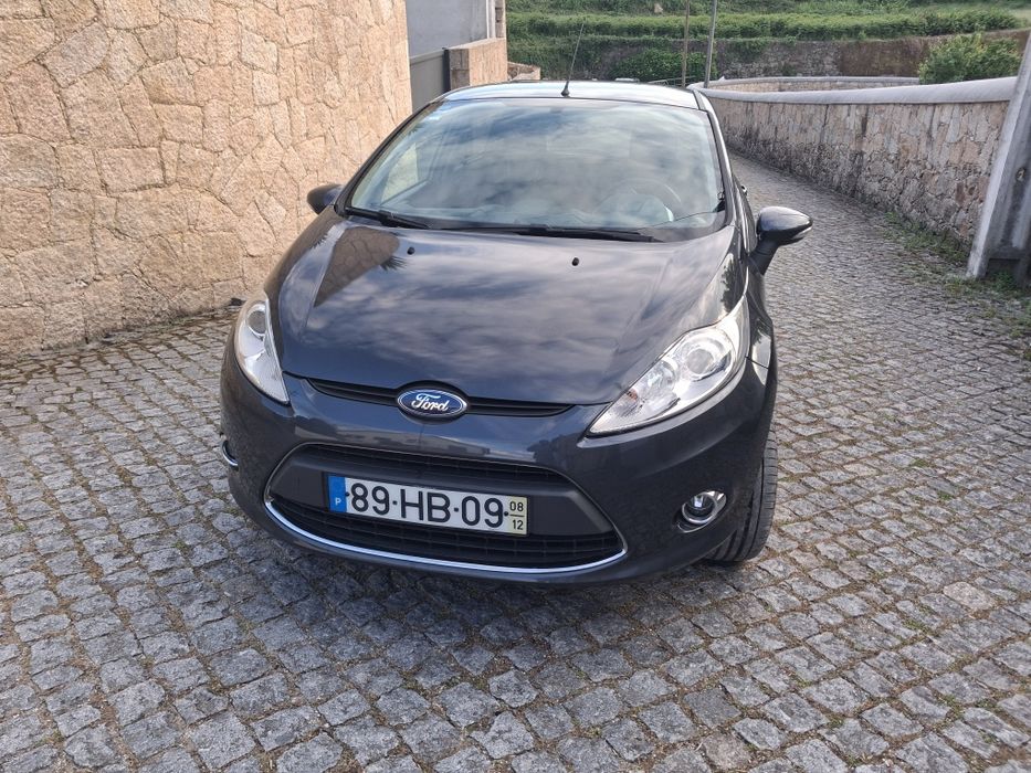 Ford fiesta 1.25 com 1 só dono
