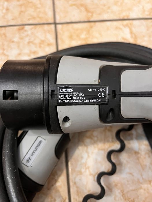 Кабель зарядки HYUNDAI type2