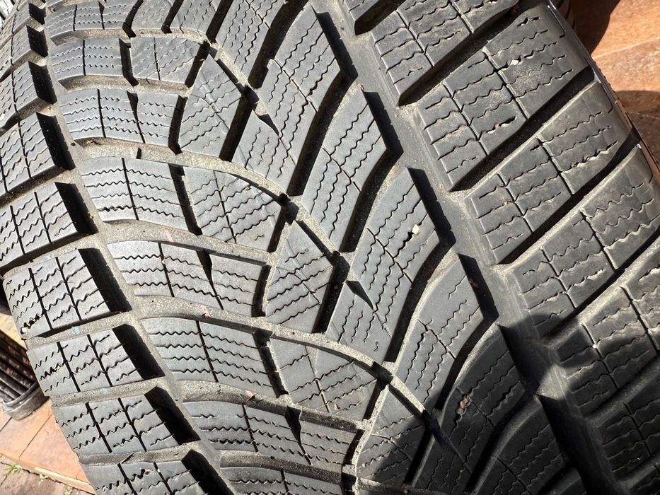 275-40 R20 106V Goodyear Ultragrip Performance+ 2023 розпаровка 1шт