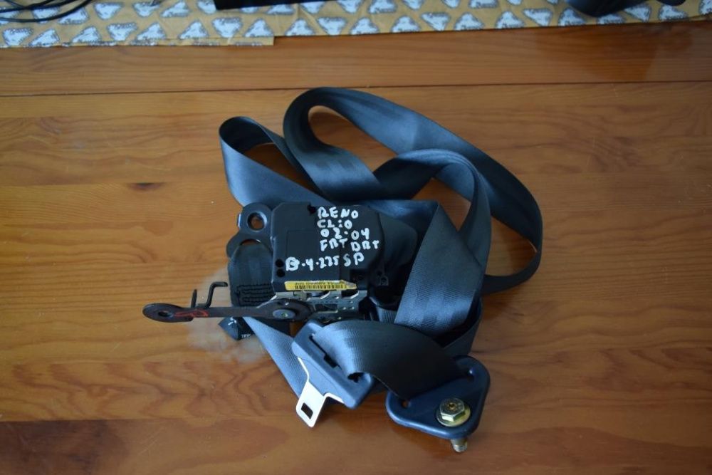 Cinto segurança Renault Clio II frt drt