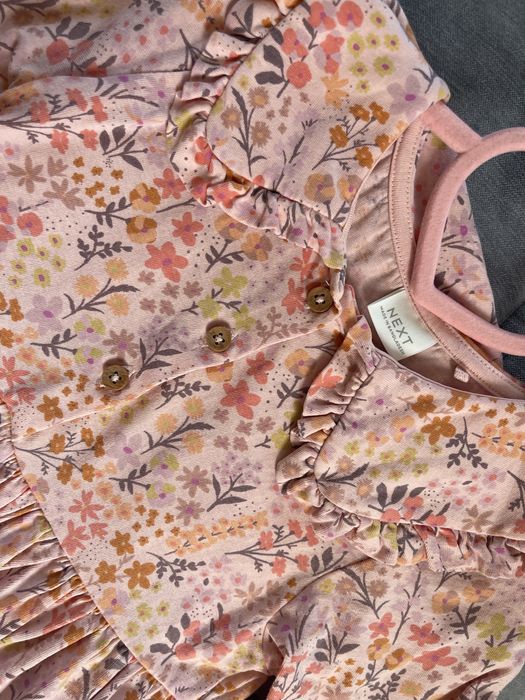 Сукні  next для двійні, в гарному стані!