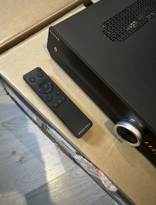 Wzmacniacz Roksan attessa pilot karton