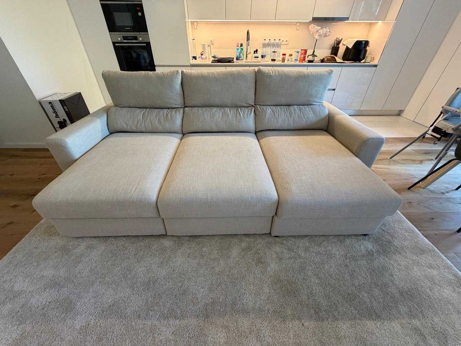 Sofá de 3 lugares com chaise longue – Como novo (4 meses de uso)