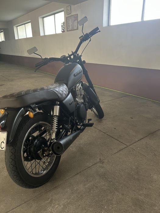 Suzuki GN 250 Restaurada