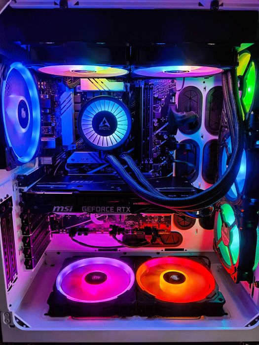 PC gaming CORSAIR 680x RGB