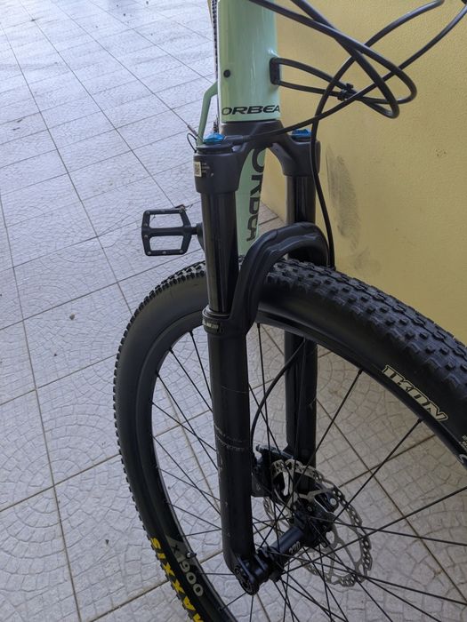 Bicicleta Orbea ALMA M25 de 2021