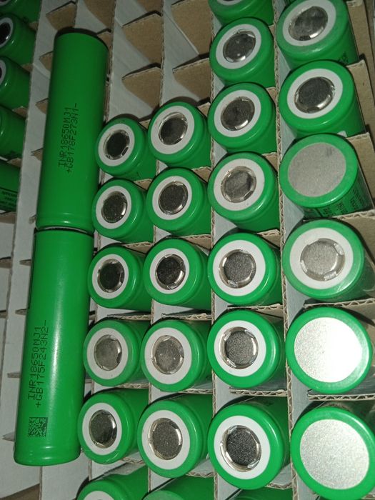 Новий Акумулятор 18650 LG MJ1,2022рік,аналог самсунг35е