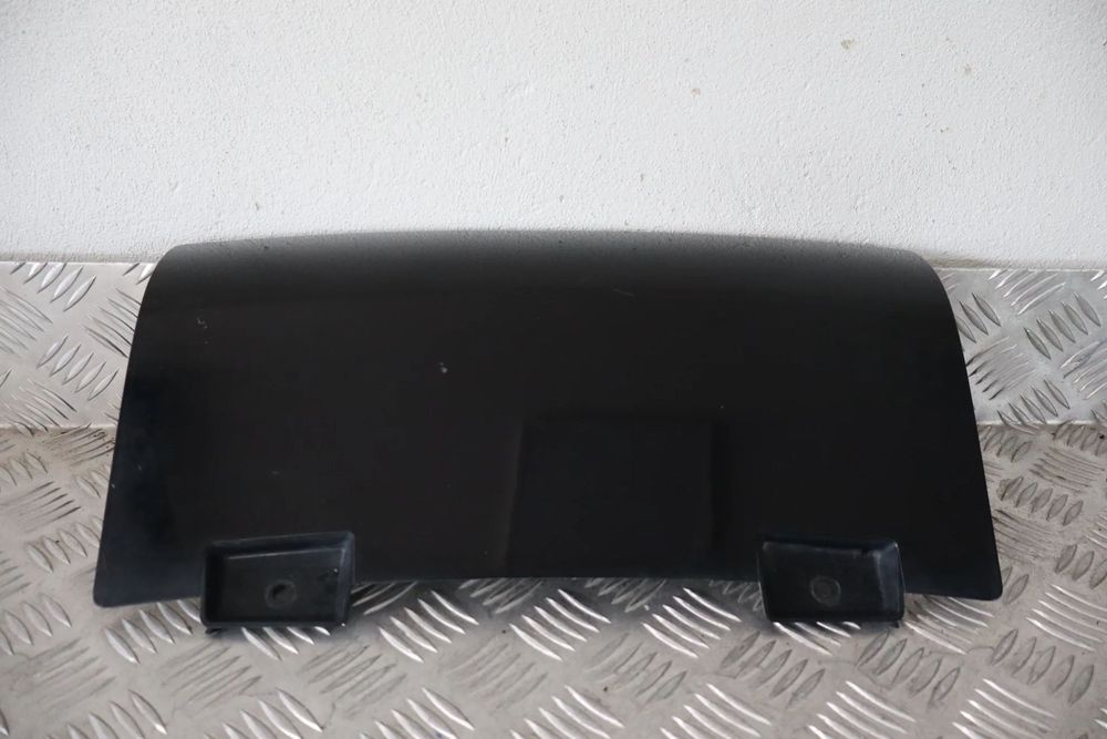 ZAŚLEPKA HAKA ZDERZAK TYŁ AUDI Q5 I 8R0807819H