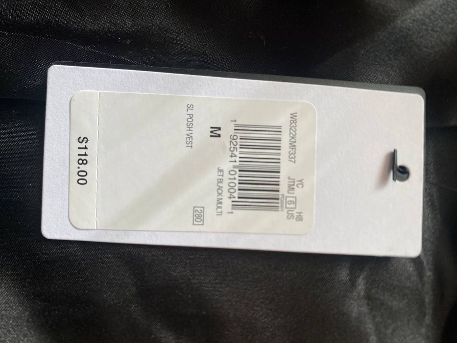 Брендовая жилетка Guess