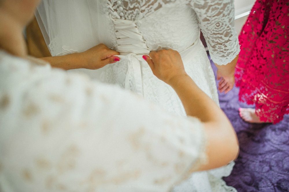 весільна сукня з мережева