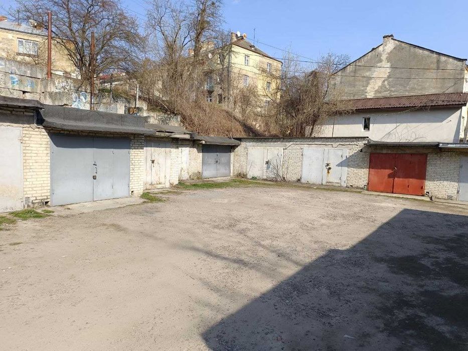 Оренда гаража/приміщення по вул. Воробкевича Личаківський район