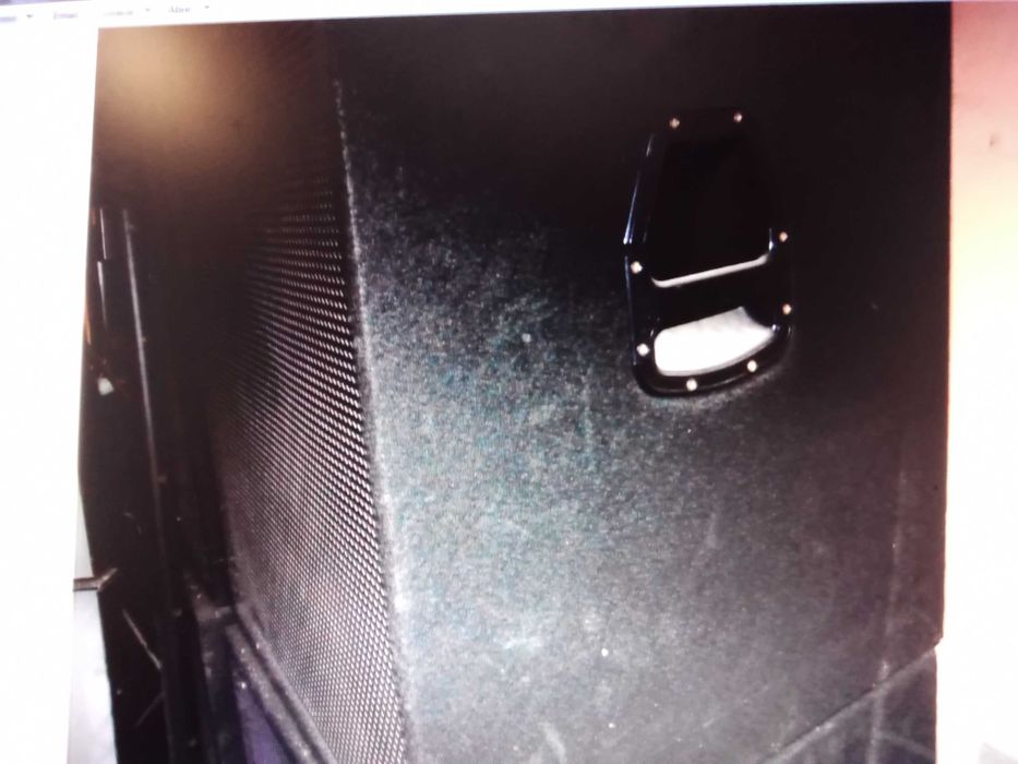 4 Colunas de graves + cx2310