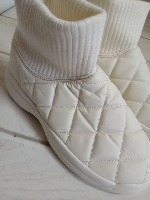 Buty damskie zimowe białe ciepłe za kostkę ulogu r.39