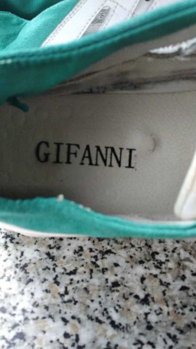 красовки женские