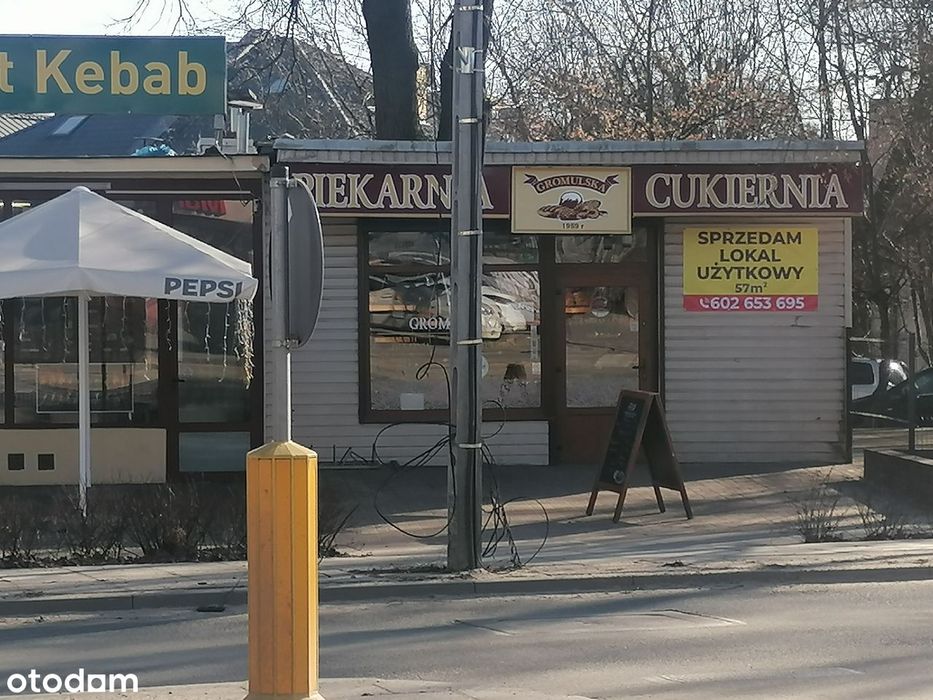 Sprzedam lokal handlowo - usługowy w Zielonce K /W-wy 57m2