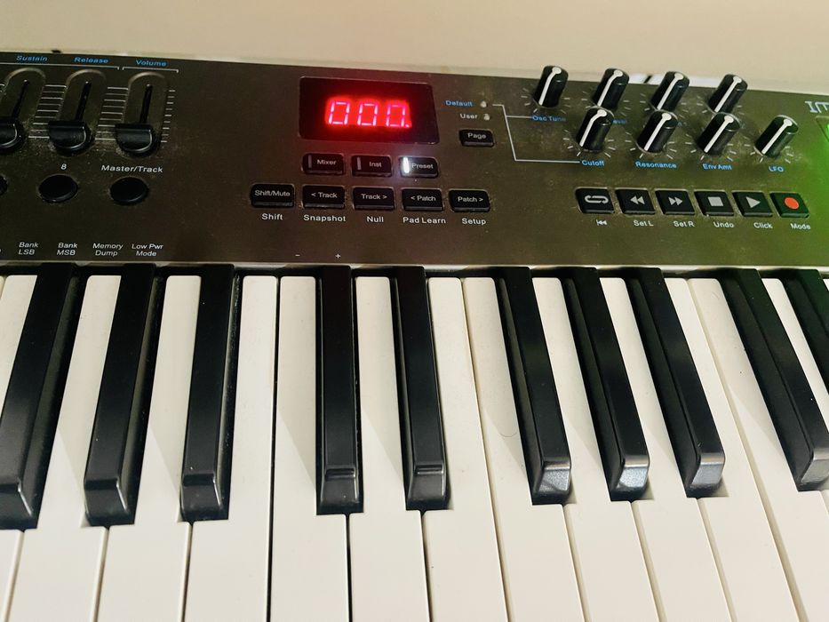 Teclado Controlador Midi Nektar Impact LX61+