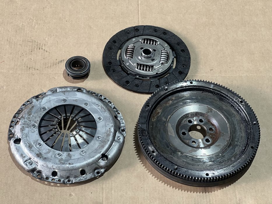 Kit embraiagem completo Seat Ibiza 6K 1.9 Tdi