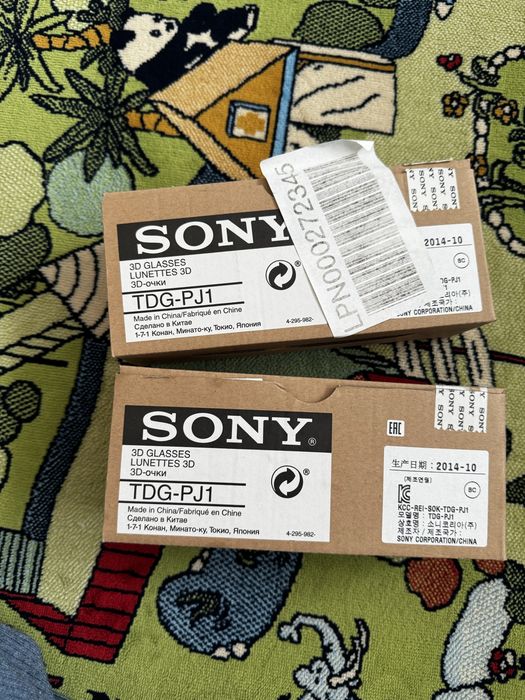 3D окуляри Sony для перегляду фільмів в домашньому кінотеатрі