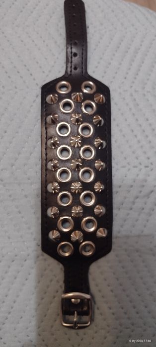 Bransoleta pieszczocha