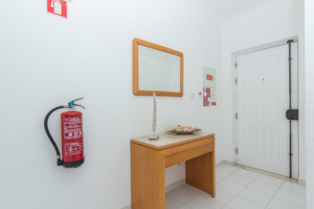 T 1  Praia da Rocha, Vista Mar, Garagem e piscina - LD