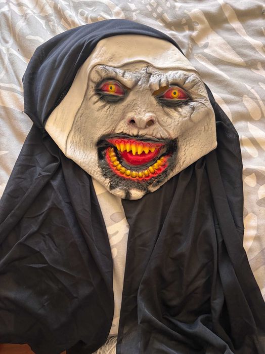 New Nun Mask64741249524098120