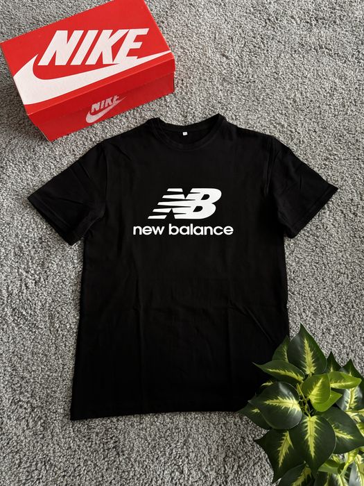 Футболка New Balance / Базова чорна футболка Нью Беланс / Нб Nb