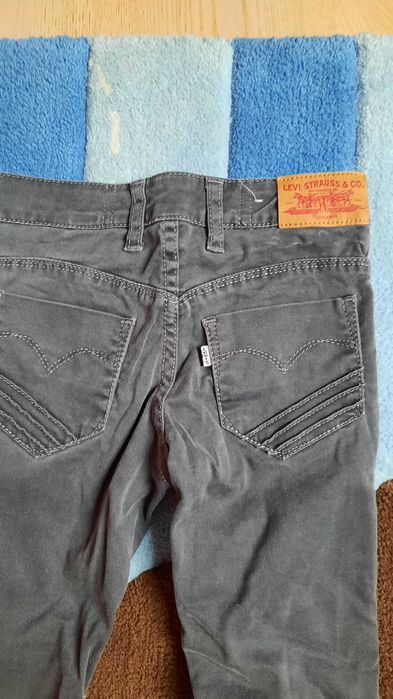 Levis spodnie r.116 dla dziewczynki j.nowe, Boże Narodzenie