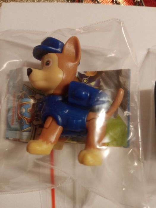 Kinder Niespodzianka Psi Patrol Figurka CHASE