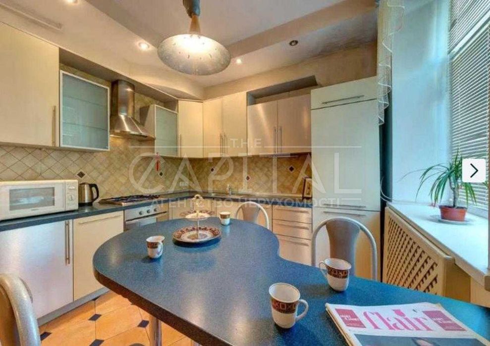 Продаж 3к квартиру в центрі міста,  бульвар Тараса Шевченка