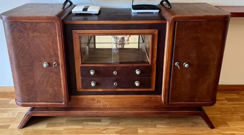 Vendo aparador louceiro Art Deco