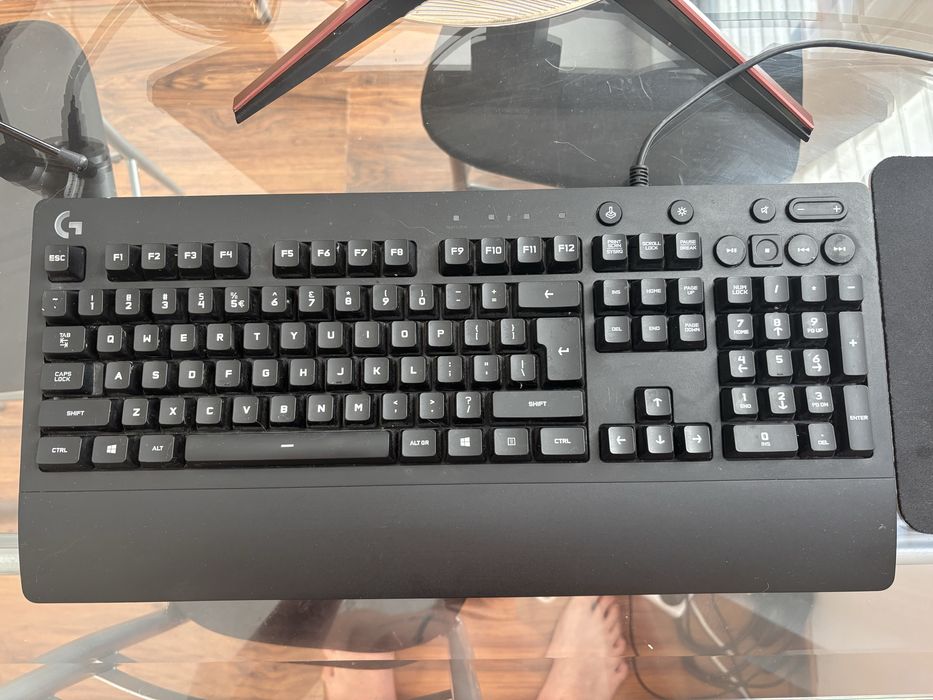 Komputer gamingowy Ryzen 5 2600X / RX 580 8Vram / 32GB RAM / SSD+HDD