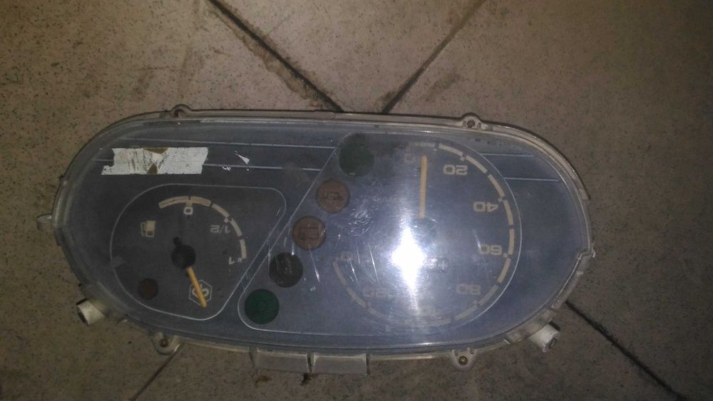 Piaggio Quartz Vermelha