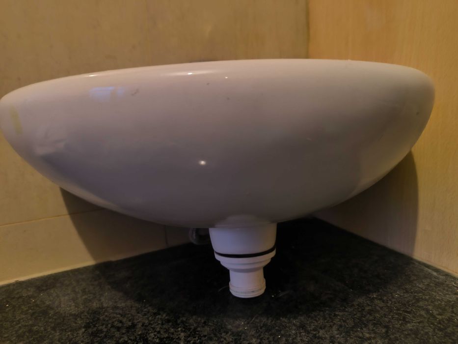 Lavatório Roca usado