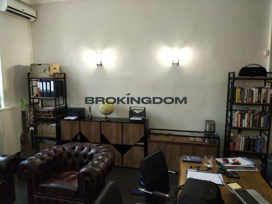 Урядовий квартал. Липки. вул. Інститутська. Квартира з окремим входом