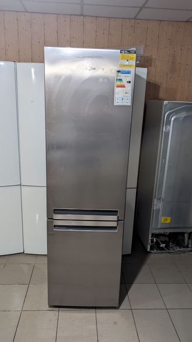 Холодильник Whirlpool